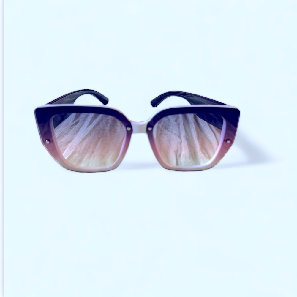 Sunglasses man’s and women.